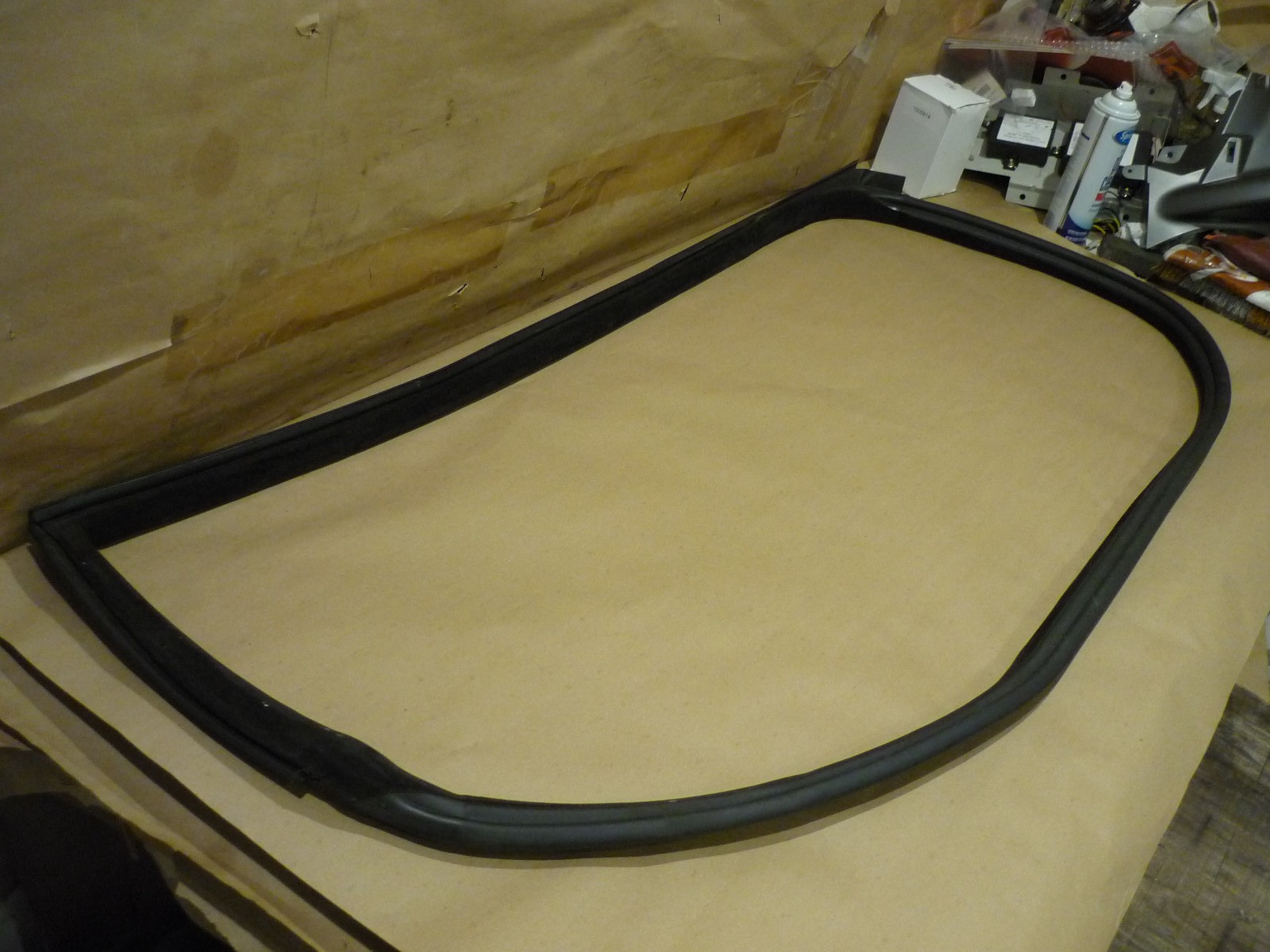 Ferrari 360,430 - RH Door Gasket - P/N 66396300