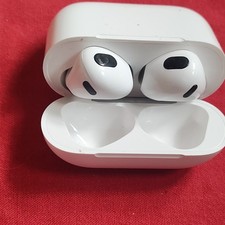Apple AirPods (3rd Generation) Wireless Bluetooth In-Ear Earbuds, White, Mic