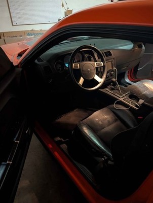 2009 Dodge Challenger SRT-8