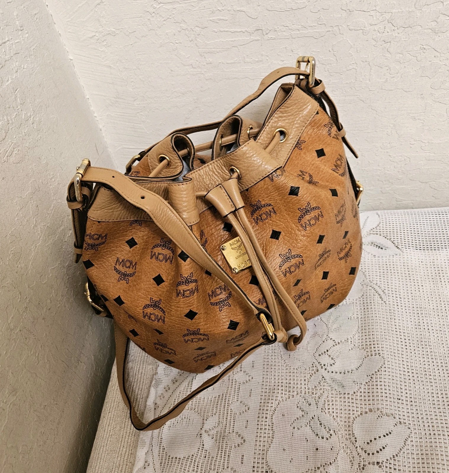MCM Cognac Medium Drawstring Bucket Shoulder Bag … - image 19