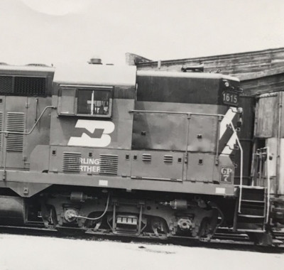 Burlington Northern Railroad Brandneu #1615 GP7 Elektromotor Zug Foto Aurora IL