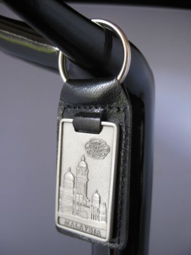 Malaysia Royal Selangor Pewter Genuine Leather Keyring - Picture 2 of 7