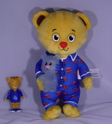 Mr. Rogers Neighborhood Daniel Tiger talking singing  (Video) Plush + pvc Figure
