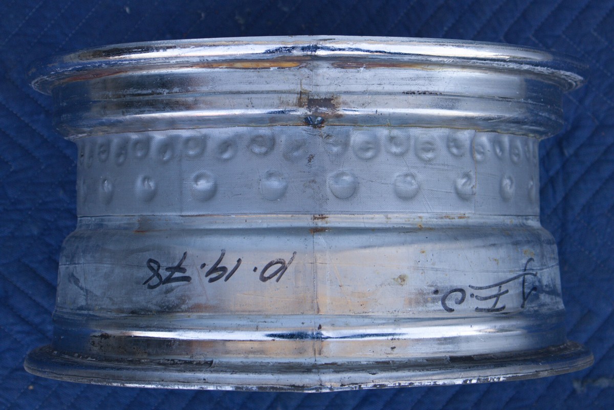 Original vintage Zenith 14x7 chrome steel wire wheels rims set