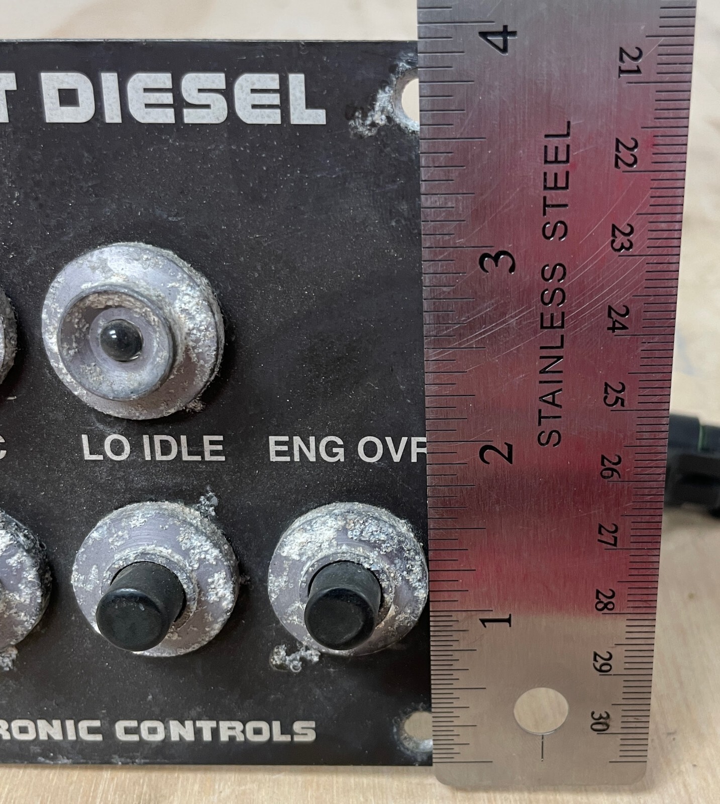 Detroit Diesel 23519499, 4 Button Control Panel | eBay