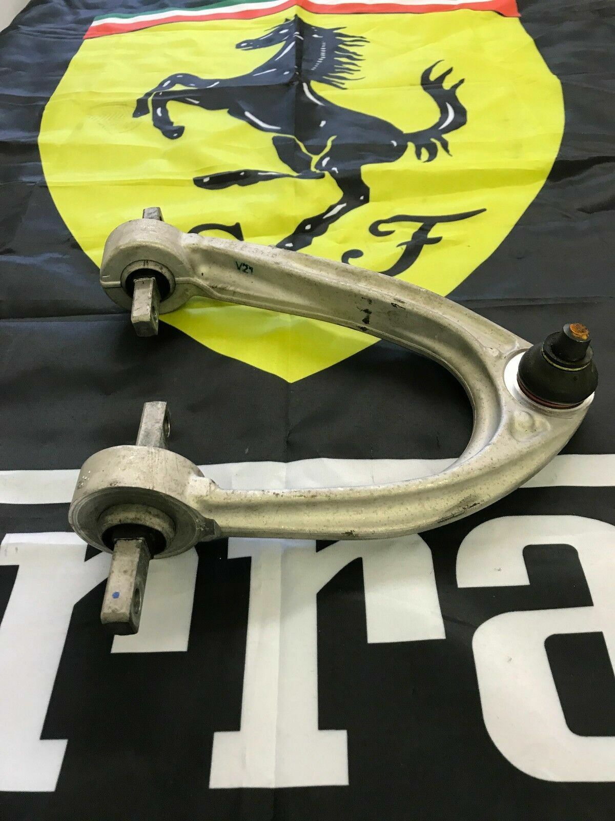 FERRARI 458 SPIDER ITALIA CALIFORNIA LH FRONT LEFT UPPER CONTROL ARM OEM 235136