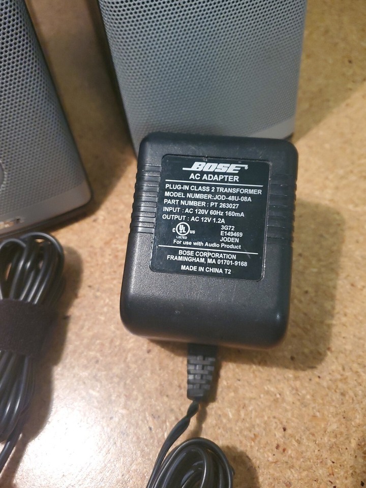 Bose Companion 2 series II Desktop Speakers Read Full Description