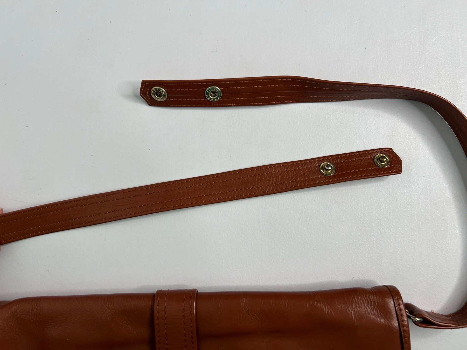 Vintage Brown Rectangular Leather Shoulder Bag Pu… - image 9