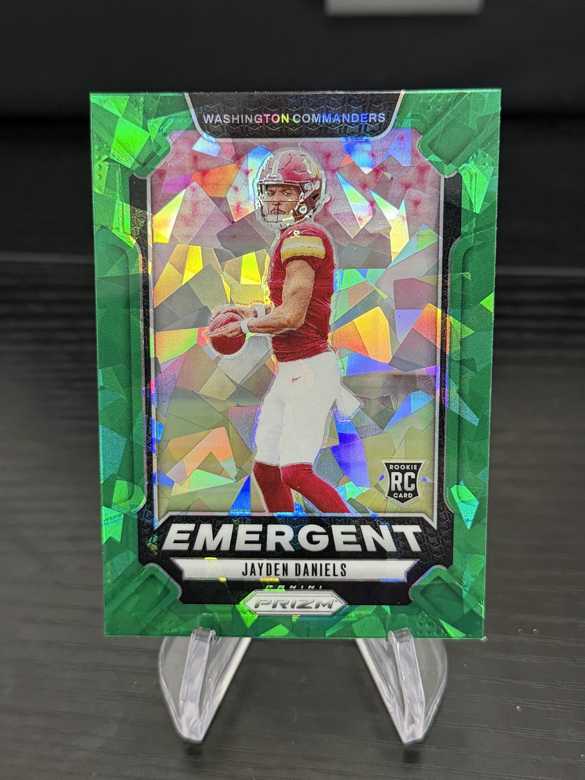 ❄️ 2024 Panini Prizm Emergent Jayden Daniels RC Green Ice Prizm #2