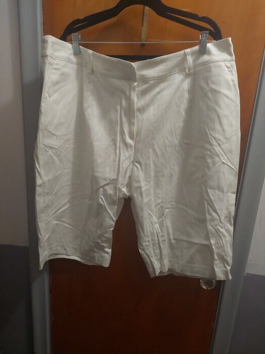 Übergröße 22 W weiße Briggs Stretch Bermuda Shorts neu mit Etikett