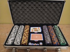 New 300 Piece Poker Club Set