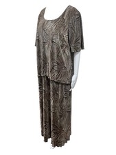 DressBarn Plus Size 18W Brown Plisse Tiered Dress MIDI Bust 48” Stretch Career