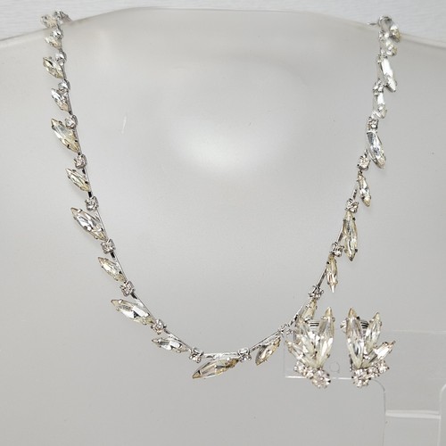 Ausgefallene Halskette Clip Ohrringe Marquis Form Design klar Strass silberfarben - Bild 4 von 7