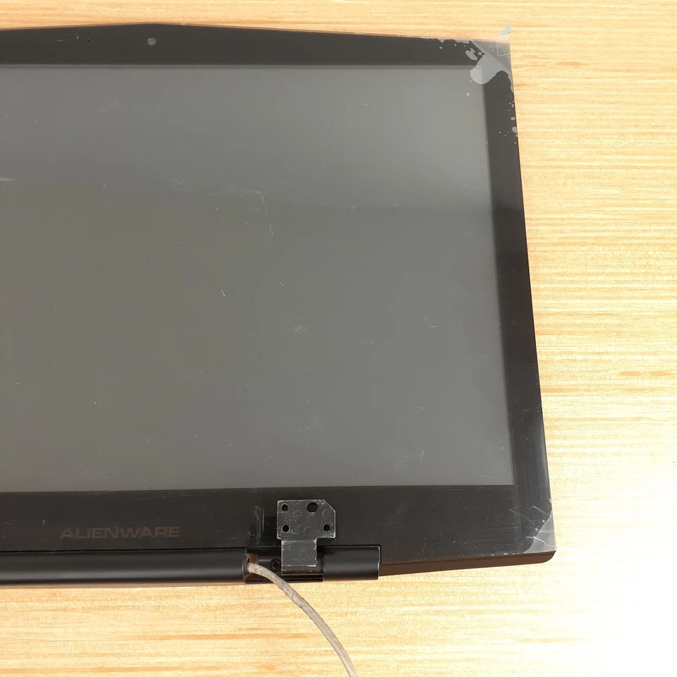 Dell Alienware M17x 17" WXGA+ LCD Screen Panel Display With Cables U519K Tested - Image 4 of 4