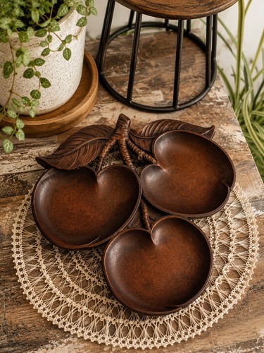 Vintage Hand-Carved Wooden Apple Divided Serving Tray | Rustic Monkey Pod MCM
