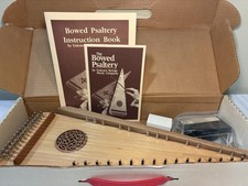 Beautiful Vintage Unicorn Strings Bowed Psaltery / Dulcimer in Original Box