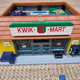 LEGO 71016 Simpsons Kwik-E-Mart - All Minifigures & Instructions - No Box
