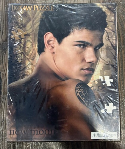 Twilight New Moon Jacob 1000 Piece Puzzle 20" x 27" New Sealed NECA