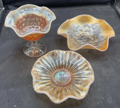 3 VINTAGE CARNIVAL DUGAN PEACH OPAL COIN DOT COMPOTE BELLS & BEADS JEWELED HEART