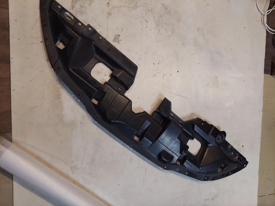 Protector contra salpicaduras del motor delantero para Mitsubishi Outlander Sport RVR 2011-2019 5379A269 Foto 3 de 4