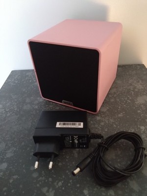 WHD Qube BT 2 go Wireless Streaming Lautsprecher Bluetooth Audio Receiver rosa m