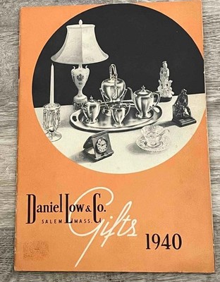 Vintage 1940 Daniel Low & Co Gifts Catalog Ronson, Pipes, Pens, Watches Vanity +
