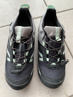 Quechua Wanderschuhe Waterproof Größe  37,  grau mit grün, wie Neu