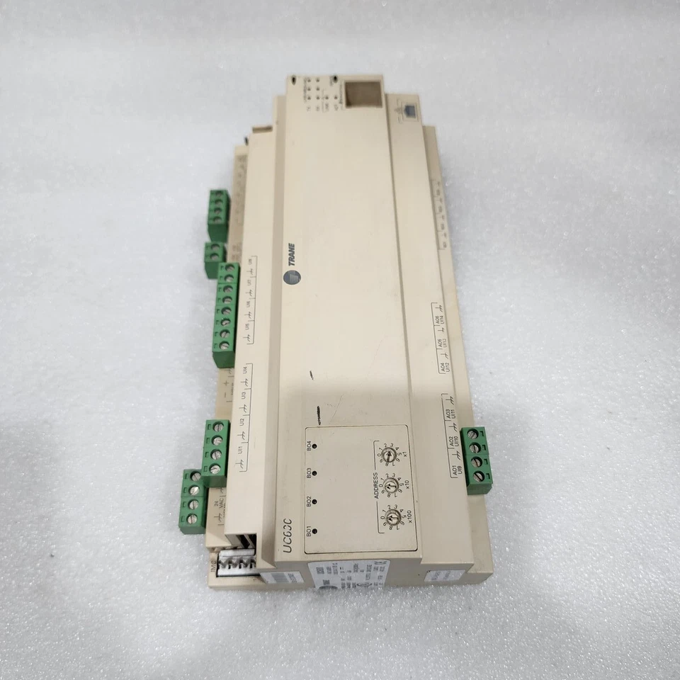 TRANE UC600 PROGRAMMABLE CONTROLLER X13651548-01 REV 102 - Image 2 of 4