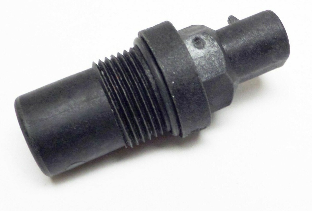 Transfer Case Speed Sensor QU10228 1999 2007 GM 4x2 NV4500 Screw In