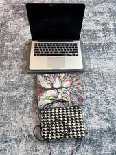 Apple MacBook Pro laptop,nook,Ipad Lot