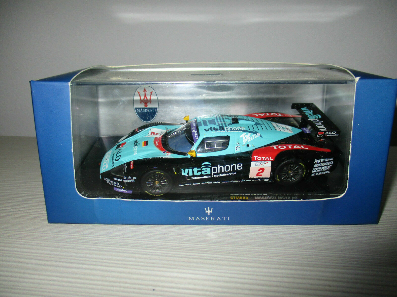 Maserati MC12 miniature 1:43 Ixo voiture de course FIA GT Spa 2006 GTM053