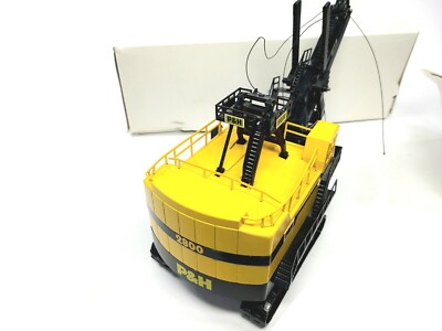 P&H 2800 Electric Mining Shovel - Conrad 1:87 Scale Diecast Model