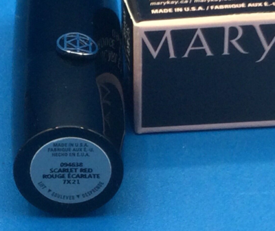 MARY KAY Gel Semi-Shine Lipstick SCARLET RED .13oz 094638 NEW Fast