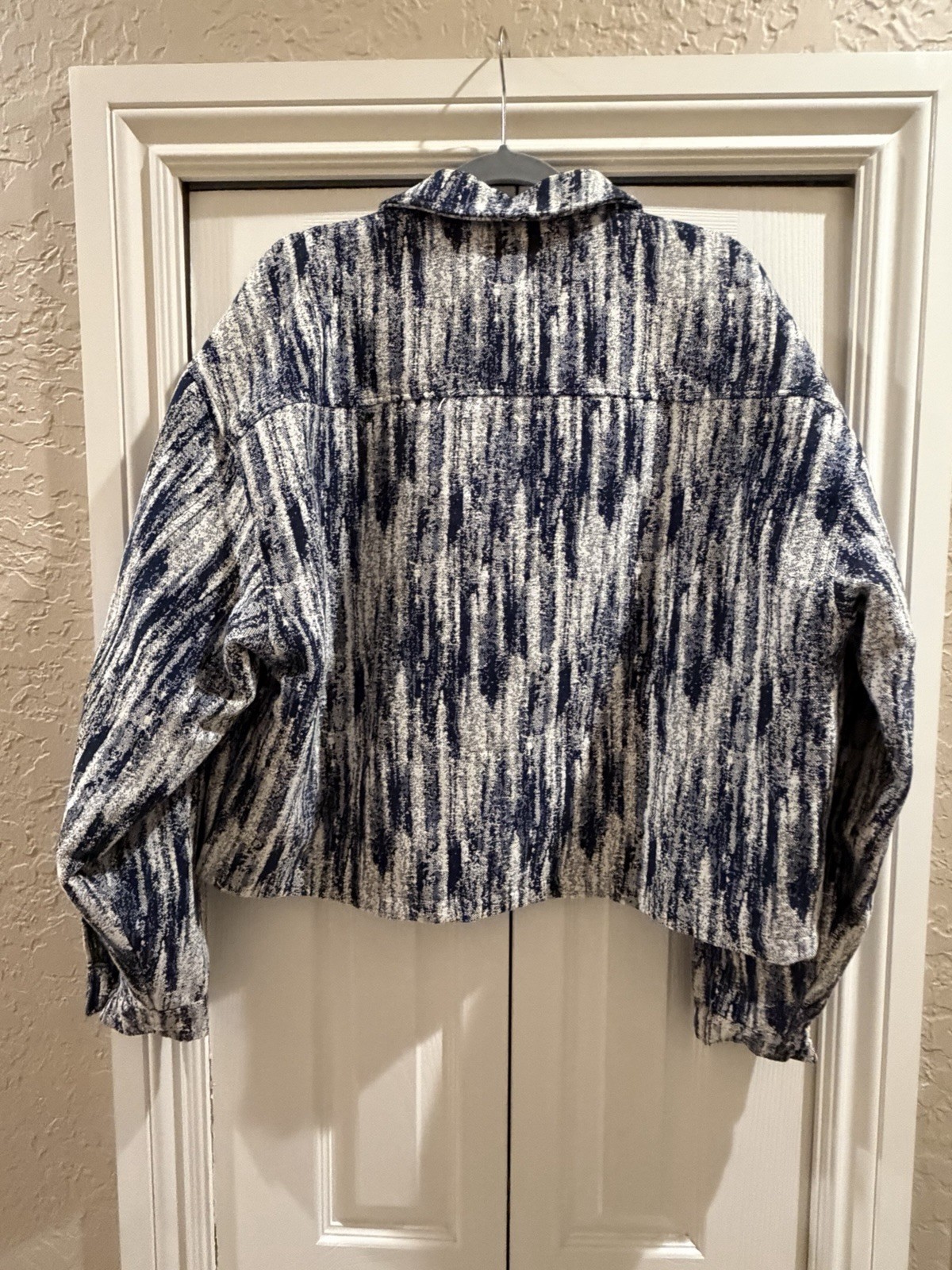 New Mens Boohoo Man Boxy Fit Fabric Interest Jean Jacket - Medium Dark Blue 