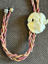 Trachtenschieber Trachtenkrawatte Hirschhornrose geschnitzt Jägerkrawatte