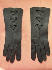 Vintage Women  s Black Gloves With Decorative Cut Out Loops Size Medium NICE
