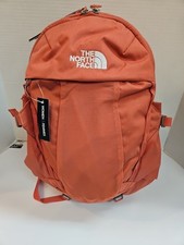 Zaino The North Face donna Recon 30 L.  Polvere di Marte Scuro (Rosso Arancione)