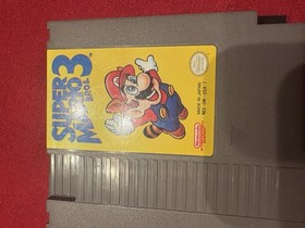 Nintendo NES-001 1985 Video Game Console Original, Tested With Controllers