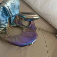 The Storehouse Flats Rainbow Metallic Leather Foldable Ballet Size 7 NEW RARE