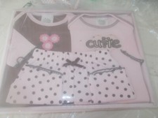 NIB BABY GIRLS 3-Piece Essentials Set Gift Baby Shower Gift NWT 3-6 Mo.