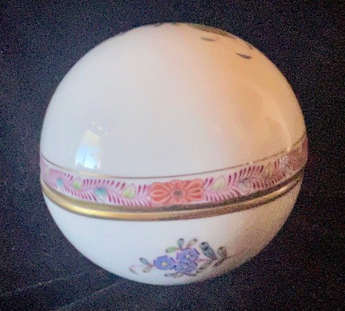 Herend Chinese Bouquet Multicolor 5.5"L Egg - Picture 3 of 5