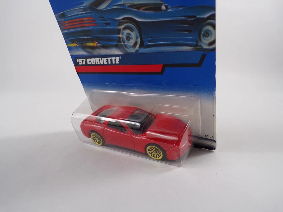 Van / Sports Car / Matchbox 97 Corvette #27106 #H20 - Image 4 of 4