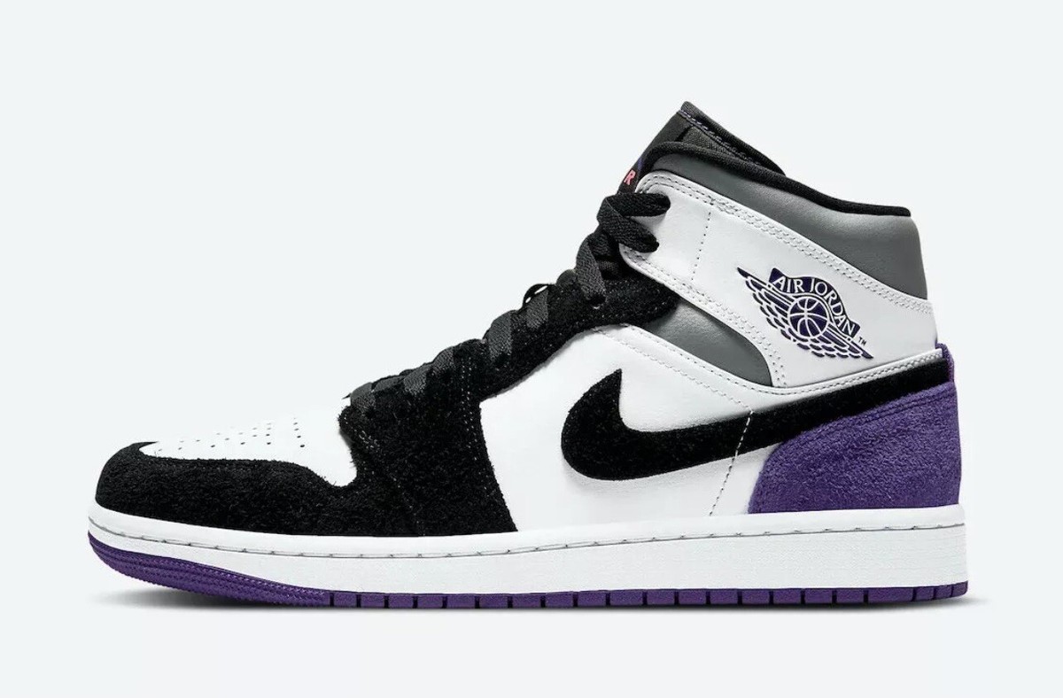 Size 10.5 Nike Air Jordan 1 Retro Mid SE Court Purple White Black 852542-105 New Nike Air Jordan 1 Retro MID SE Black Court purple MENS sz  main image 4