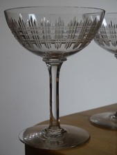 BACCARAT   1 ANCIENNE COUPE A CHAMPAGNE EN CRISTAL MODELE CAVOUR