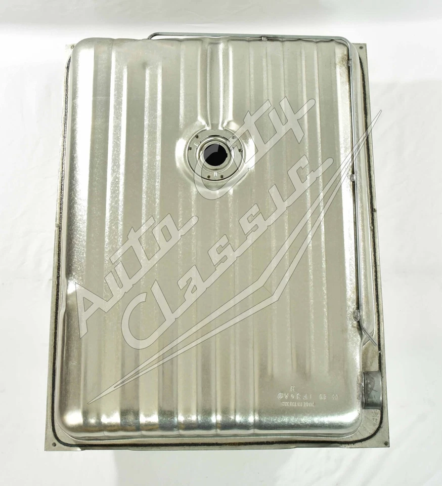 Thunderbird 1957 tanque de gasolina con unidad de envío y kit de correa 57 Ford T-Bird acabado OE Foto 2 de 4