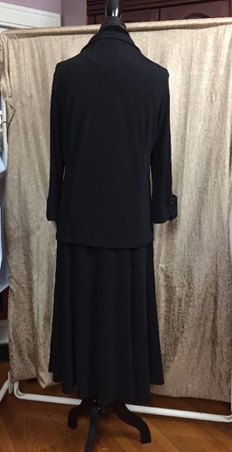 Neu mit Etikett Travel Elegance Medium Polyester Trägerkleid und große Jacke hergestellt in Kanada - Bild 2 von 12