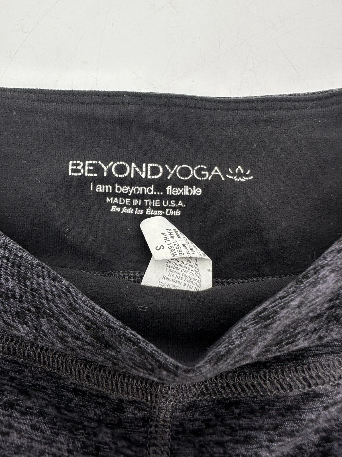 beyond-yoga midrise cropped workout leggings