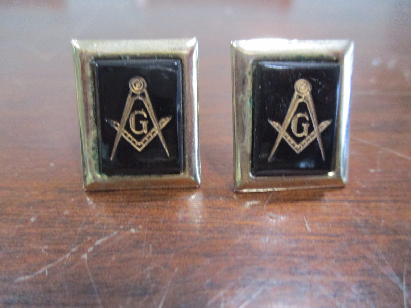 Picture 1 of 5