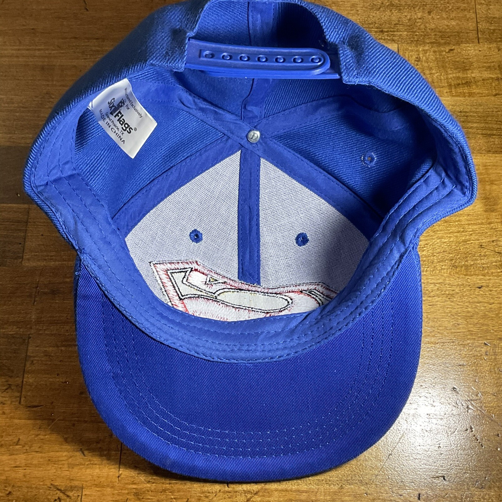 Superman Sixflags Hat - image 3