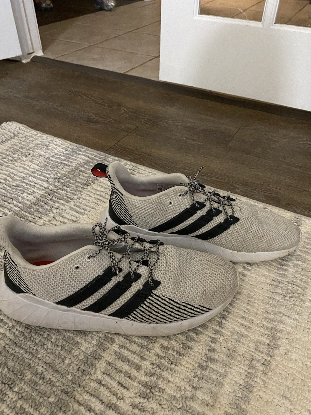 adidas Questar Flow Running Shoes Size 11 in Cloud White Black